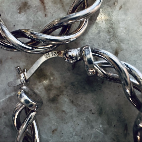 Vintage Handmade Twisted Wire Solid 925 Sterling Silver Hoop Earrings - Picture 6 of 9